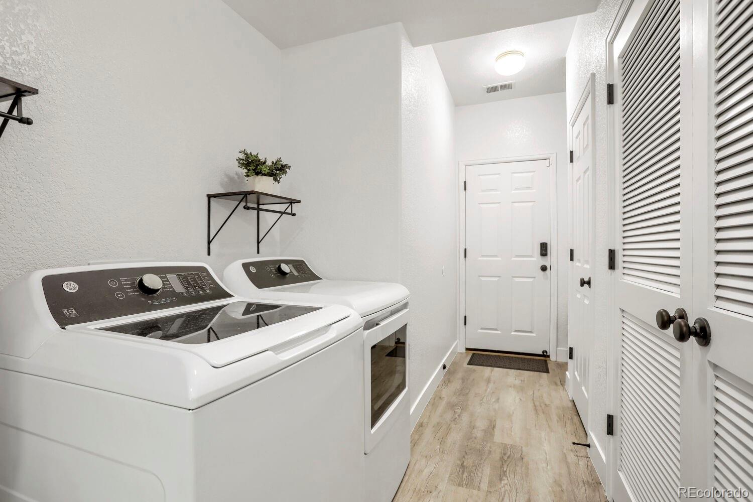 MLS Image #20 for 13749  legend trail,broomfield, Colorado