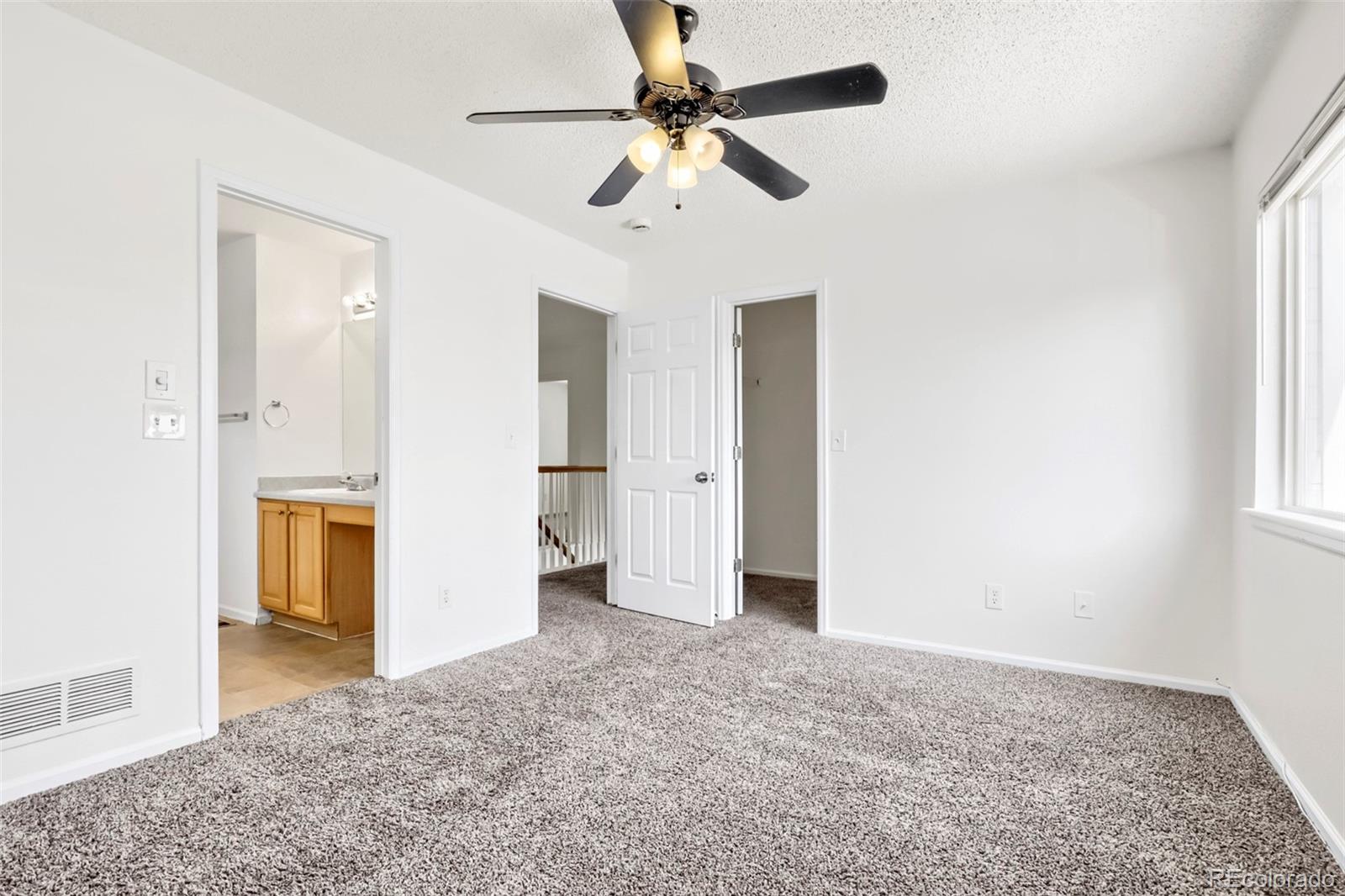 MLS Image #12 for 21004 e 41st place,denver, Colorado