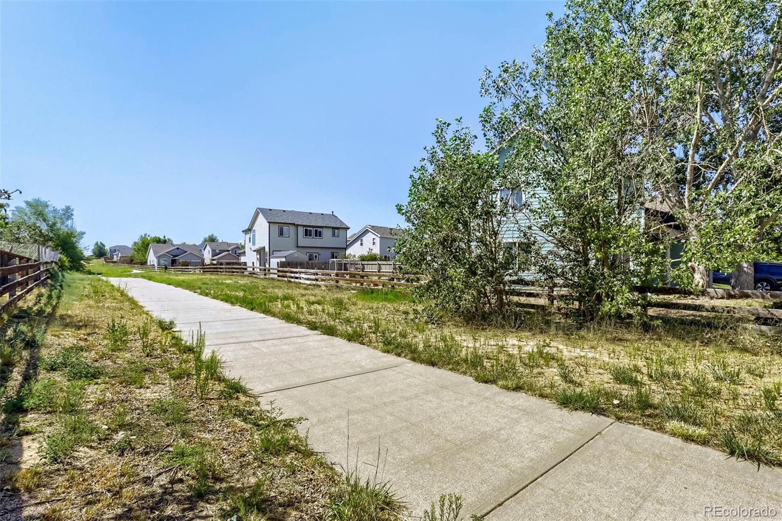 MLS Image #27 for 21004 e 41st place,denver, Colorado