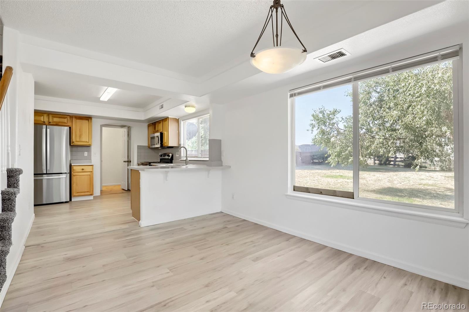 MLS Image #7 for 21004 e 41st place,denver, Colorado