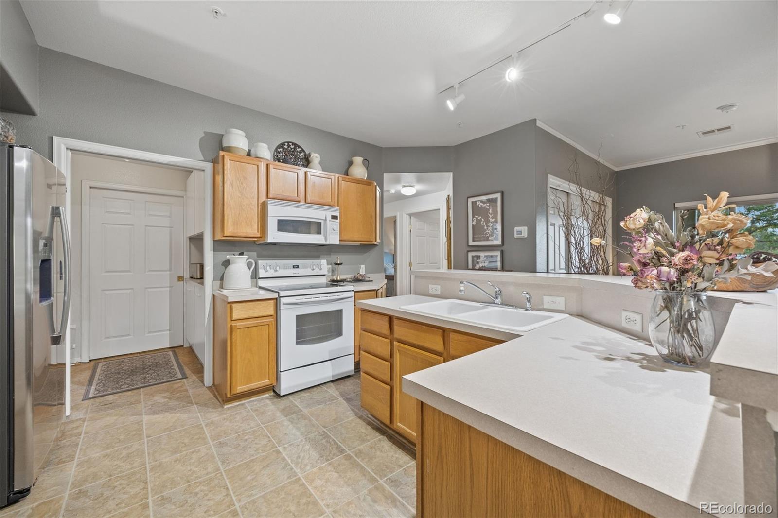 MLS Image #8 for 2451  kipling street,denver, Colorado