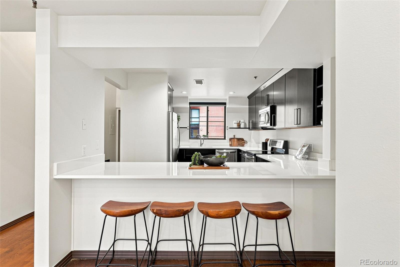 MLS Image #10 for 930  acoma street,denver, Colorado