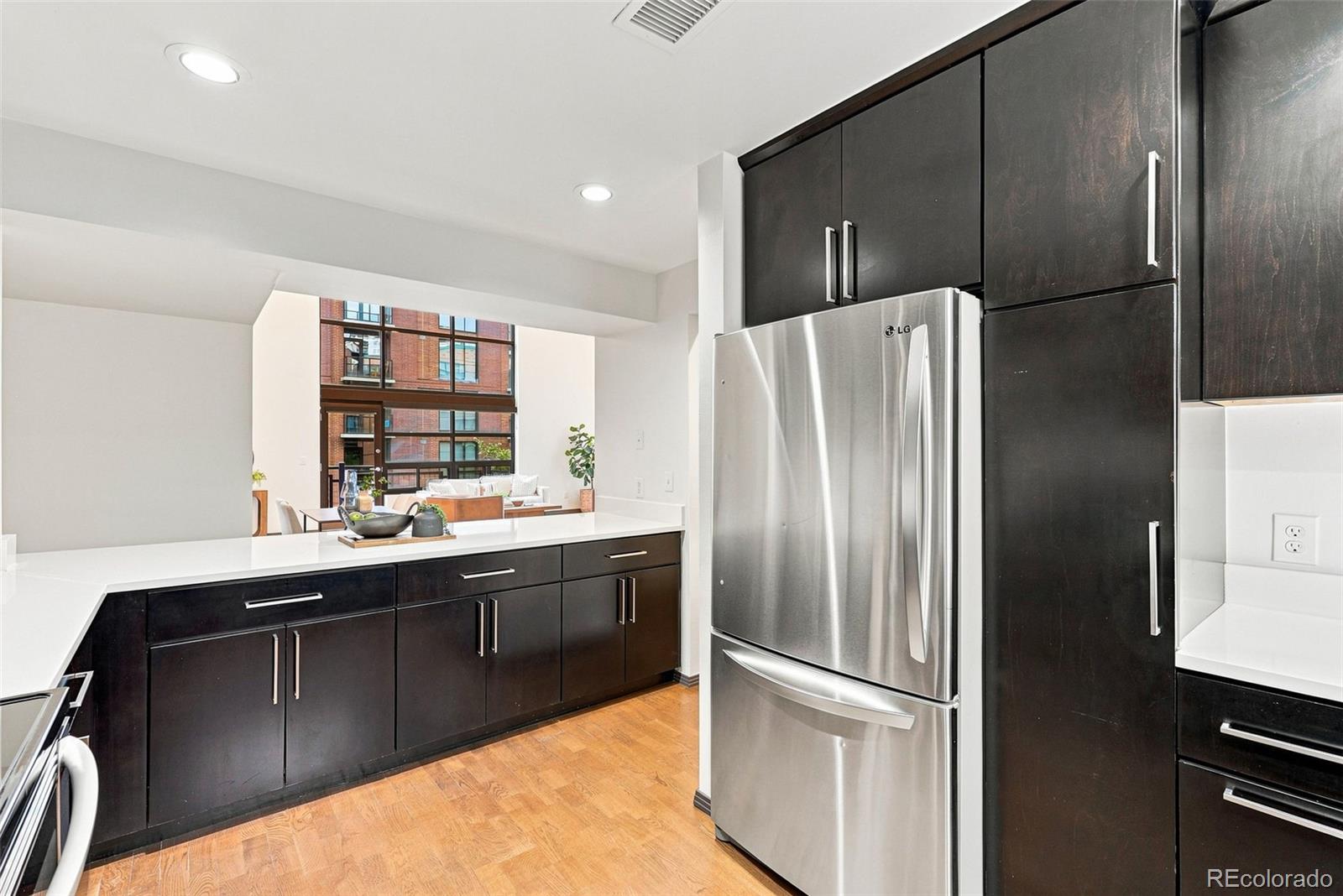 MLS Image #13 for 930  acoma street,denver, Colorado