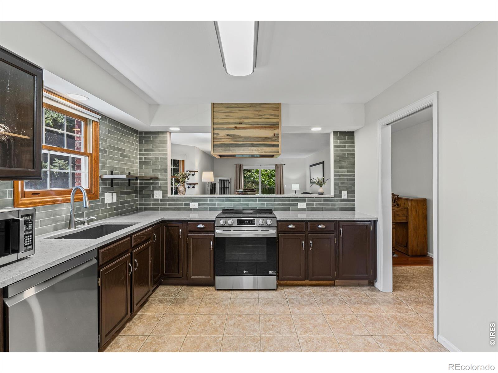 MLS Image #6 for 720  arbor avenue,fort collins, Colorado