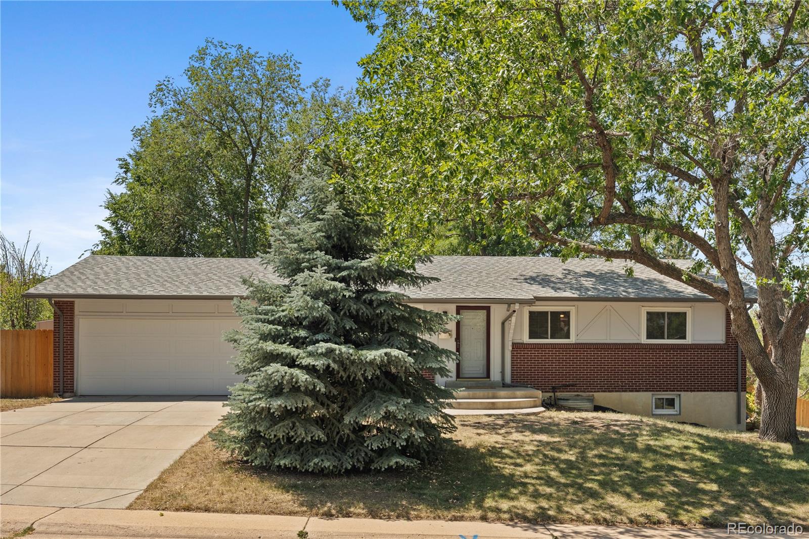 MLS Image #1 for 8206 e lehigh avenue,denver, Colorado