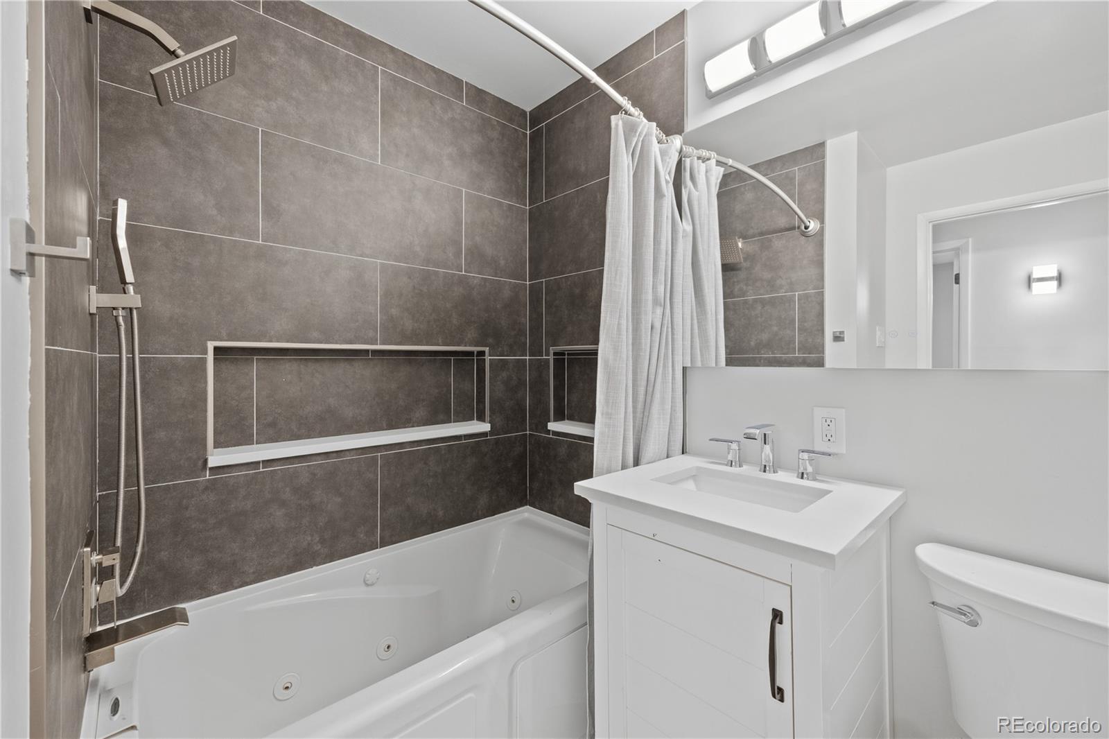 MLS Image #21 for 8206 e lehigh avenue,denver, Colorado