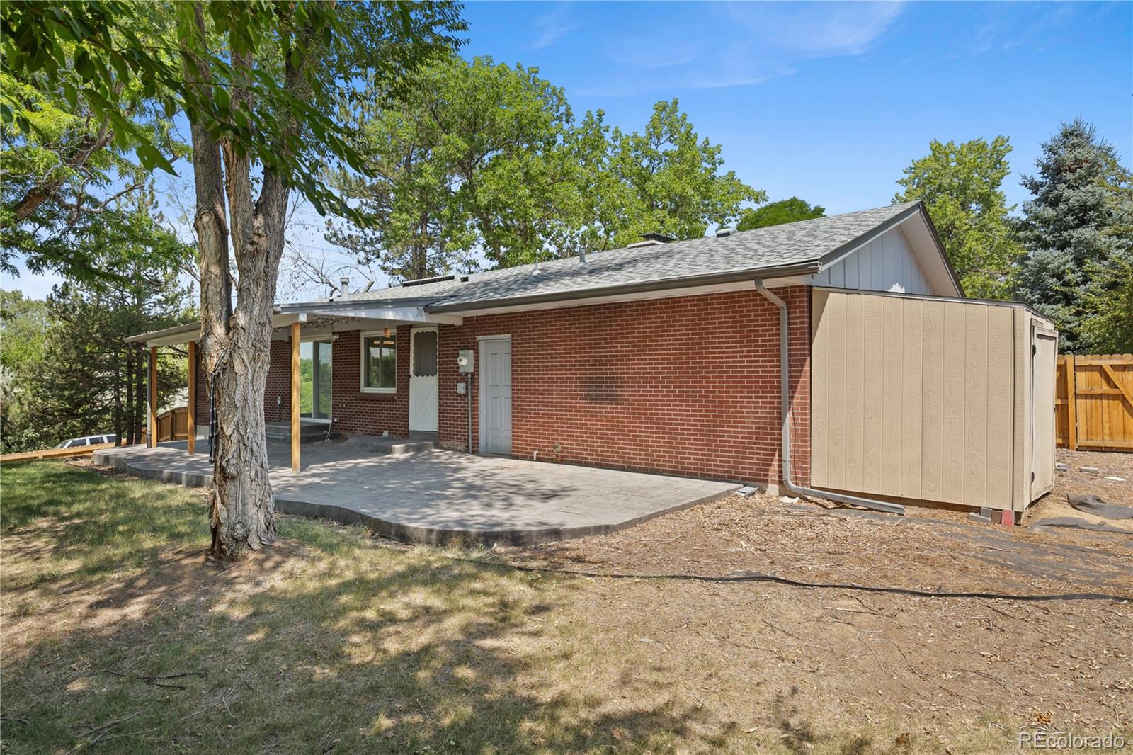 MLS Image #38 for 8206 e lehigh avenue,denver, Colorado