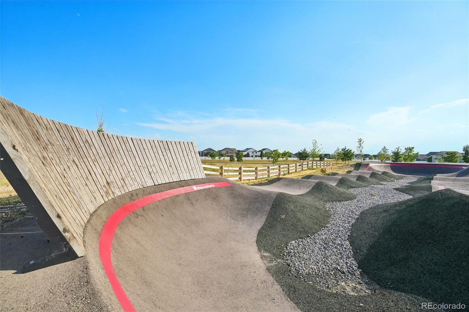 MLS Image #37 for 4988  priors drive,windsor, Colorado