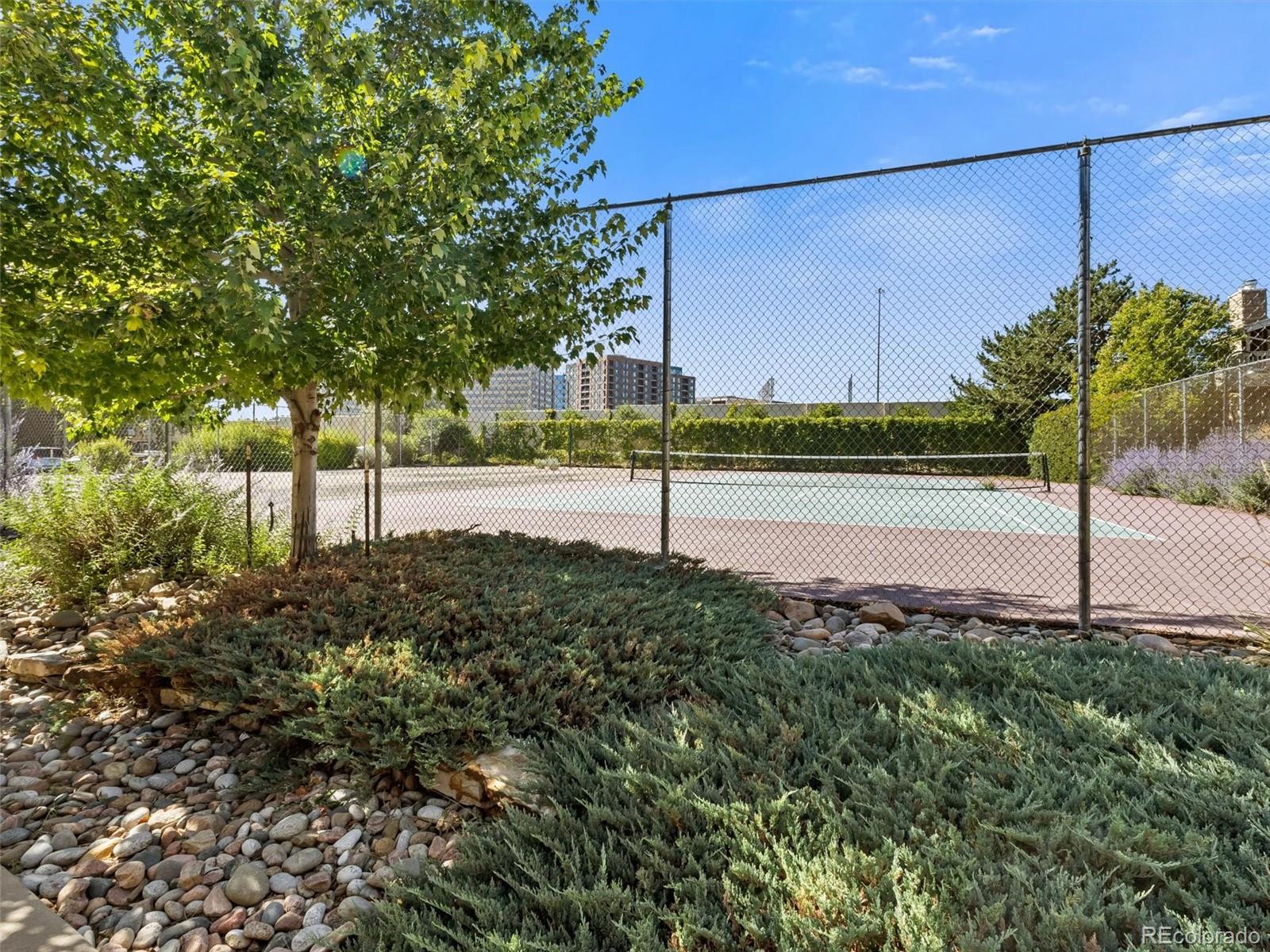 MLS Image #14 for 4400 s quebec street,denver, Colorado