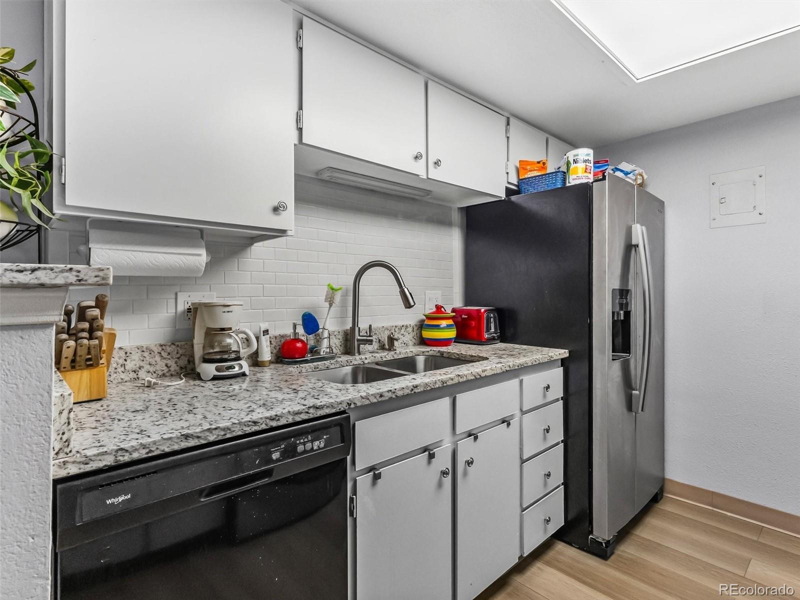 MLS Image #3 for 4400 s quebec street,denver, Colorado