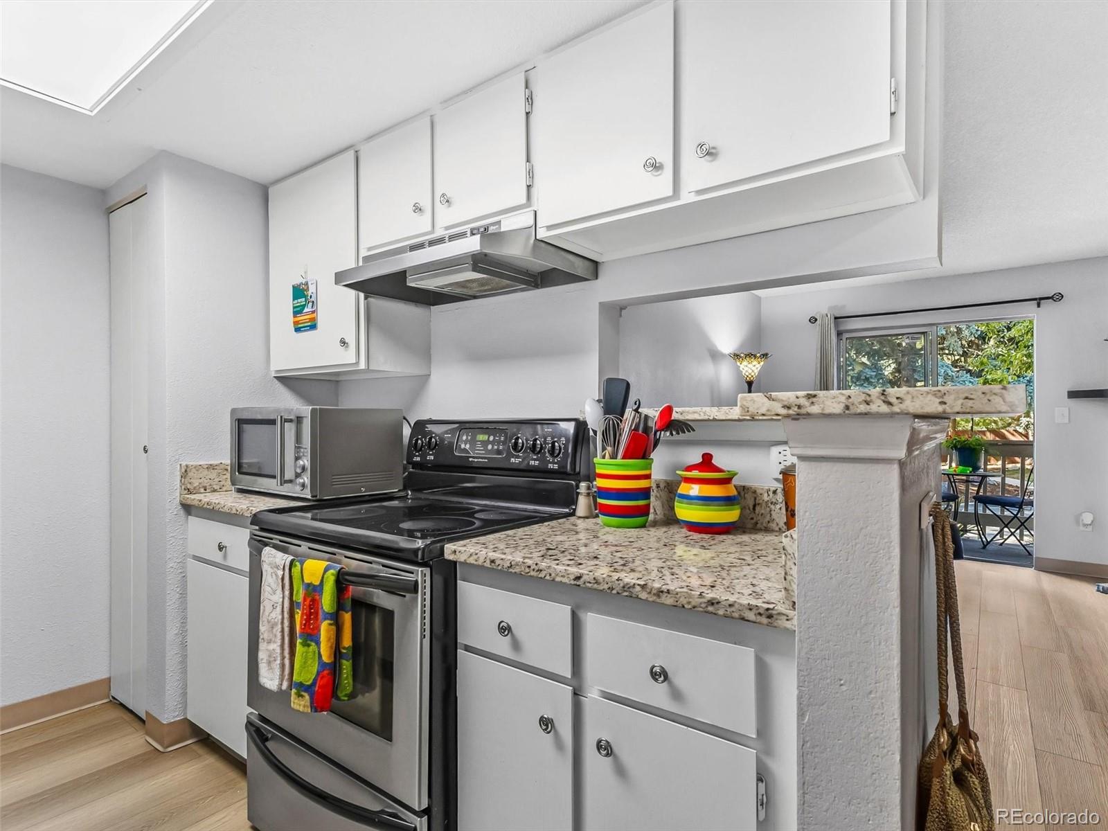 MLS Image #4 for 4400 s quebec street,denver, Colorado