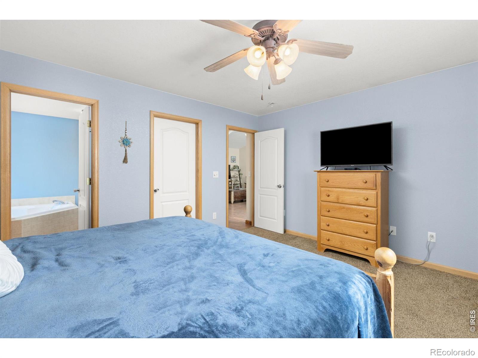 MLS Image #12 for 328  gypsum lane,johnstown, Colorado