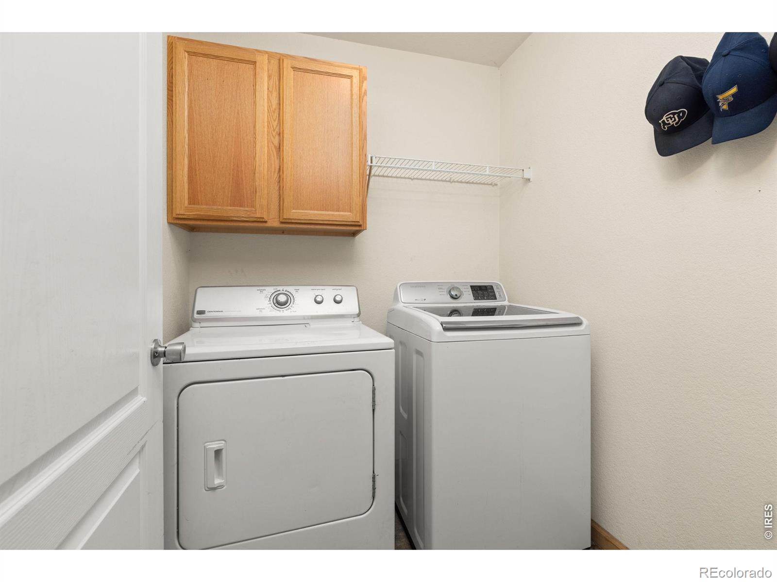 MLS Image #18 for 328  gypsum lane,johnstown, Colorado