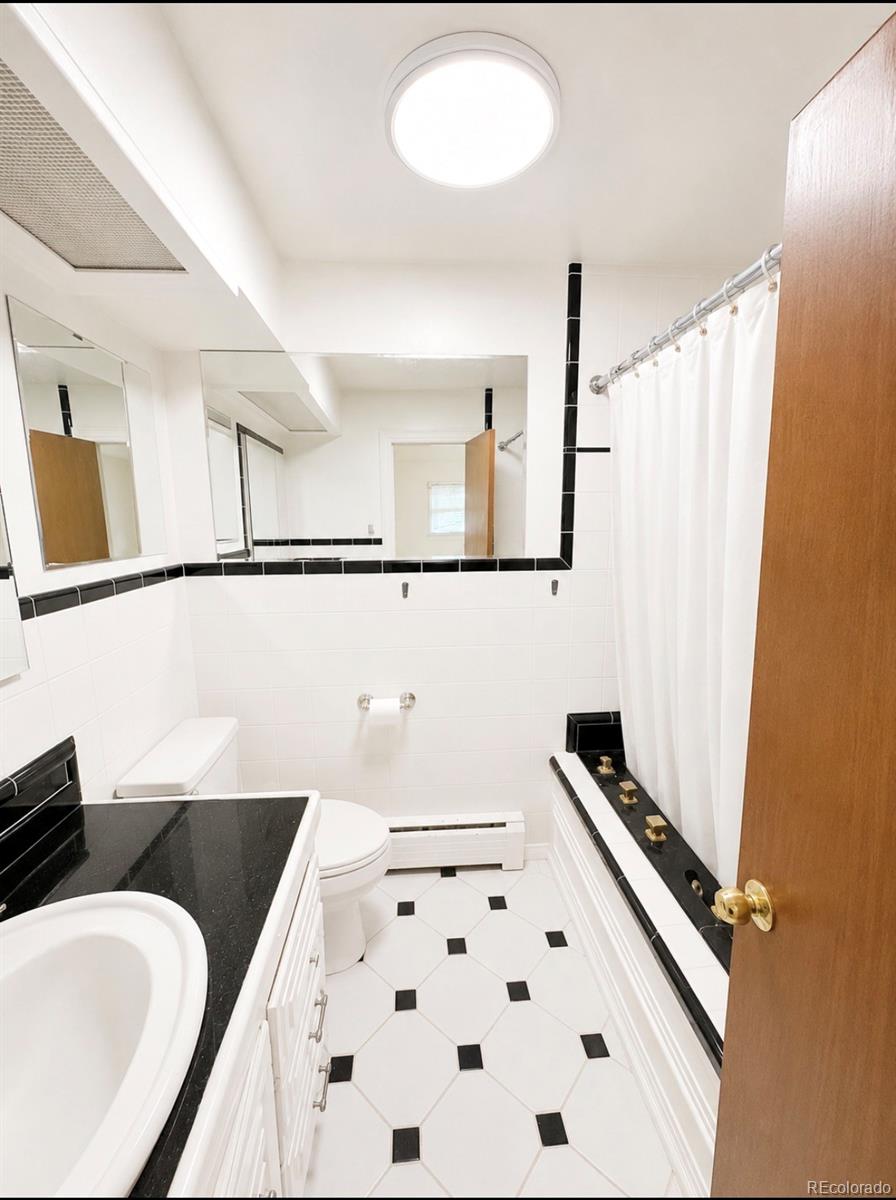 MLS Image #12 for 2800 s york street,denver, Colorado
