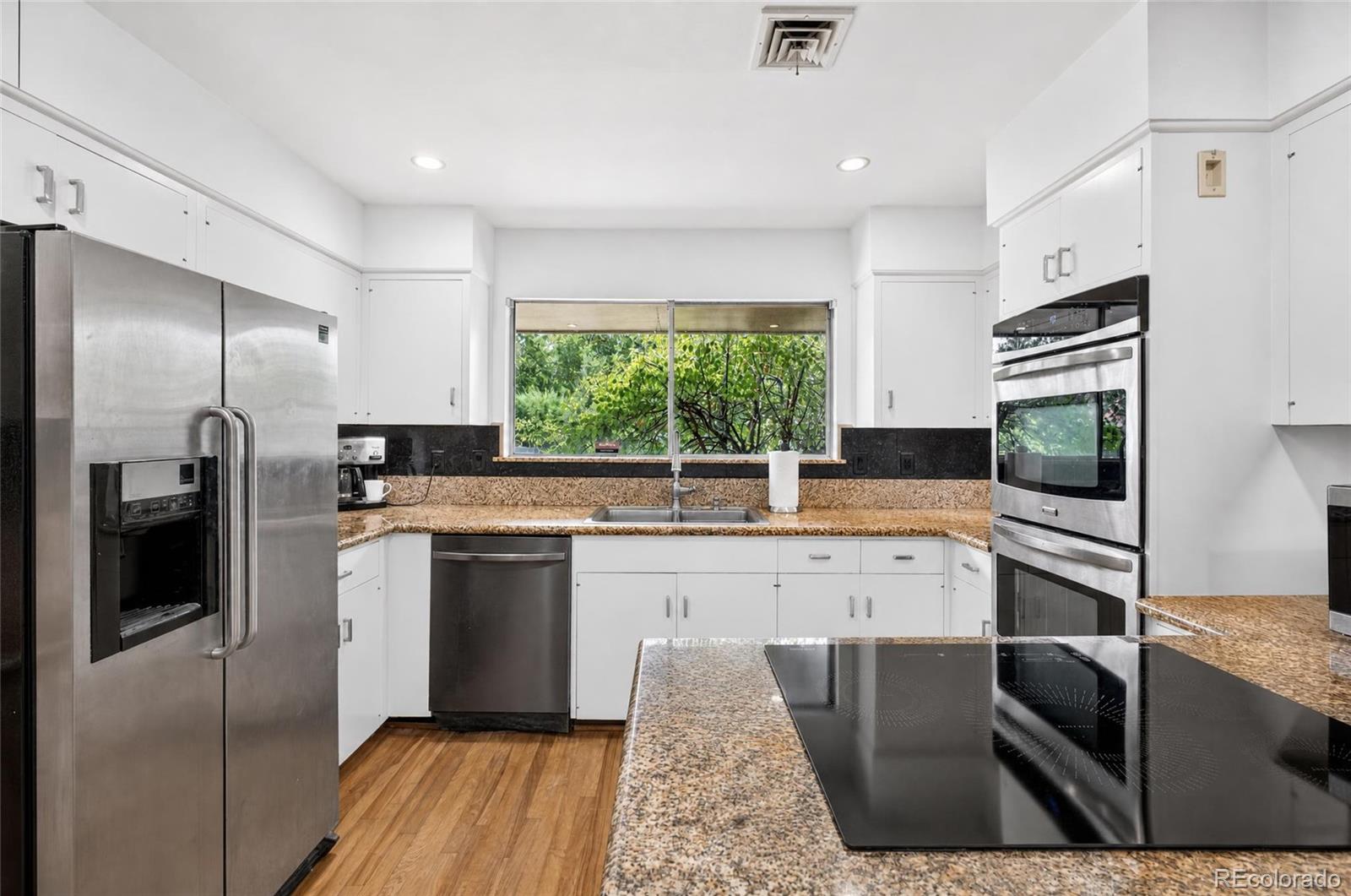 MLS Image #19 for 2800 s york street,denver, Colorado