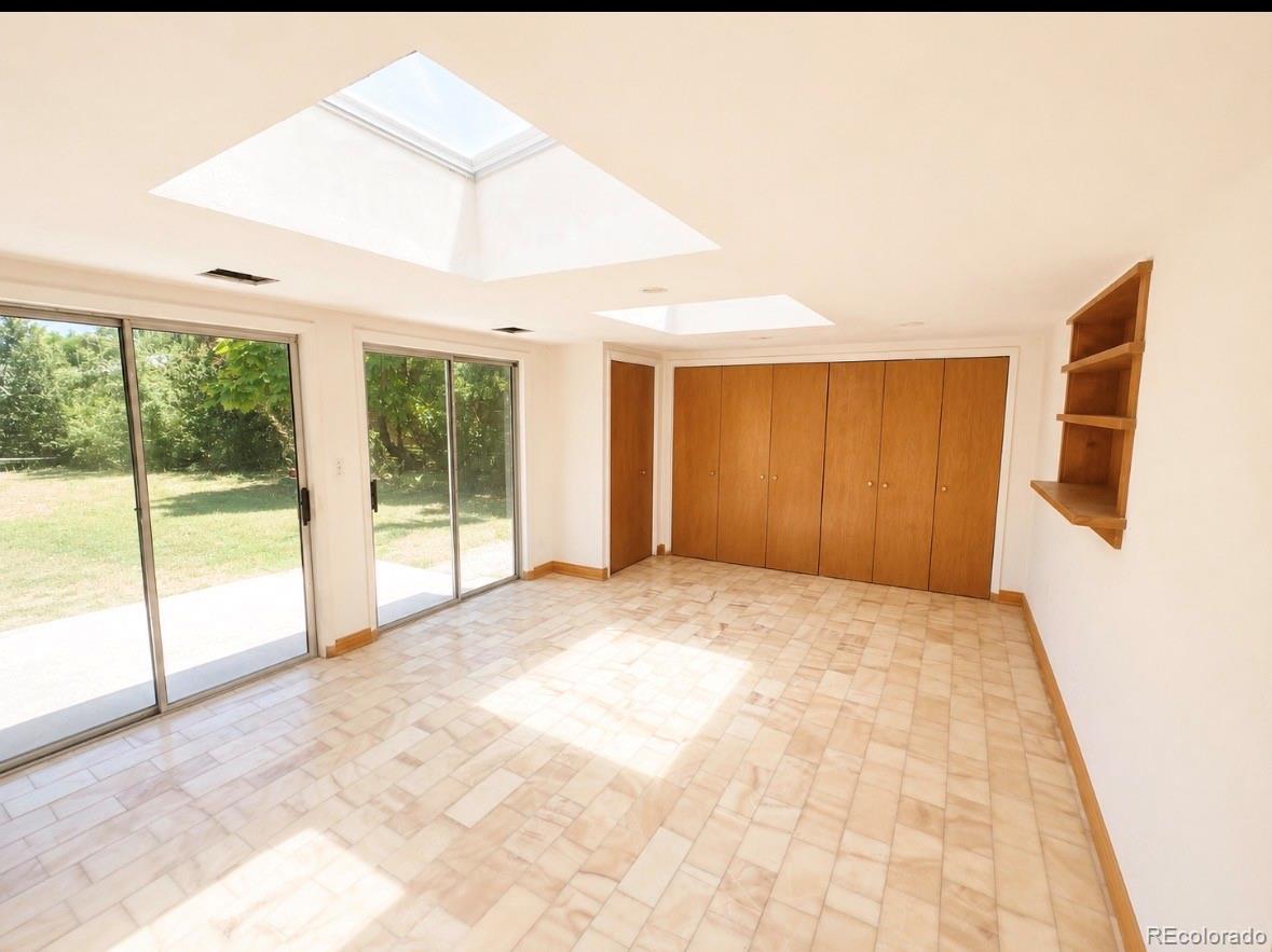MLS Image #9 for 2800 s york street,denver, Colorado