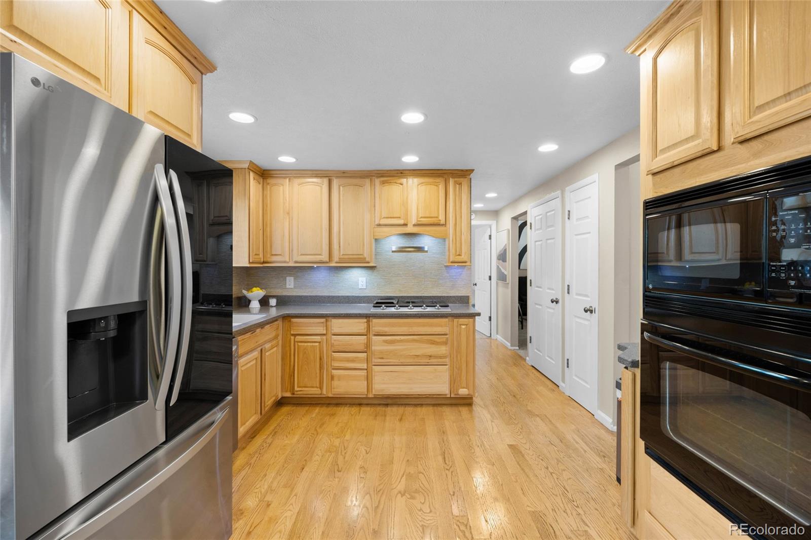 MLS Image #11 for 6209 s lee street,littleton, Colorado