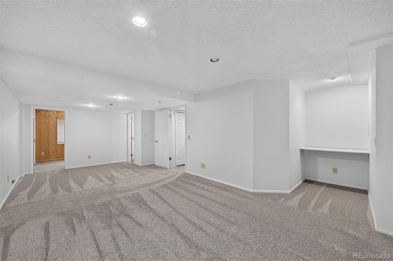 MLS Image #26 for 2351  ranch drive,denver, Colorado