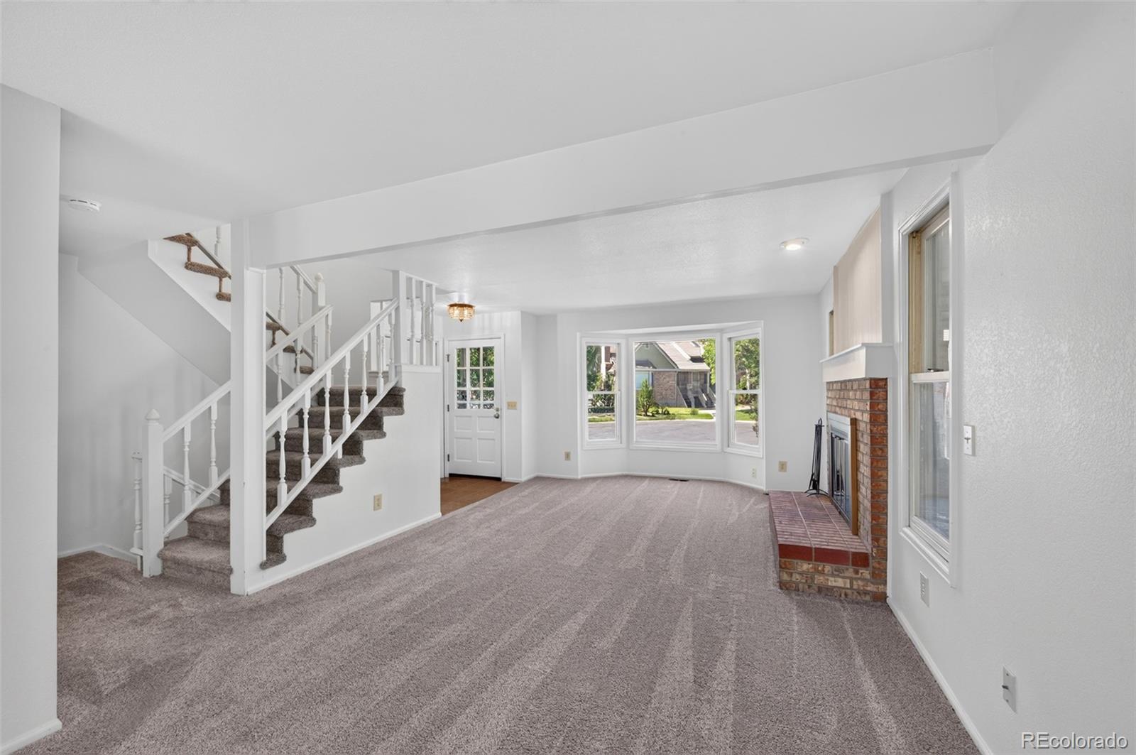 MLS Image #4 for 2351  ranch drive,denver, Colorado