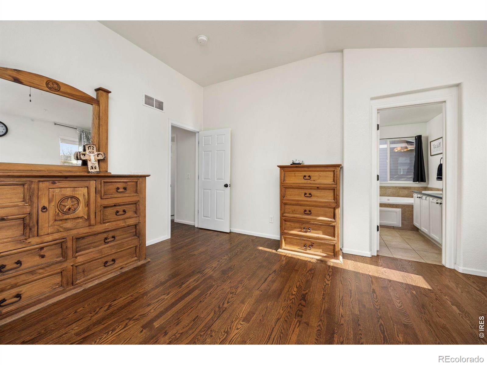 MLS Image #15 for 230  saxony road,johnstown, Colorado