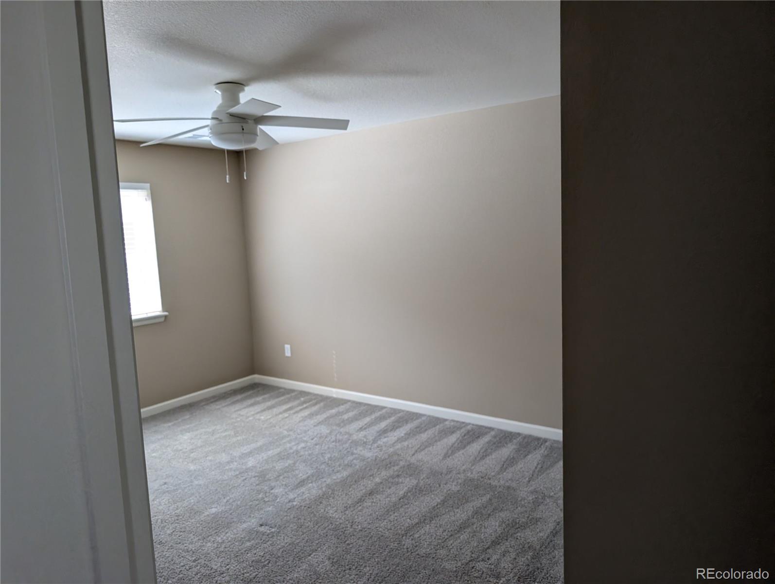 MLS Image #10 for 27746 e frost place,aurora, Colorado
