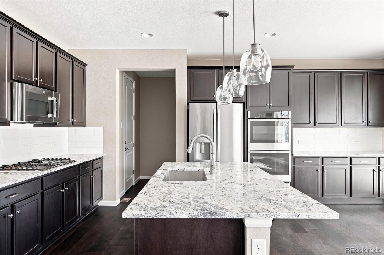 MLS Image #16 for 27746 e frost place,aurora, Colorado