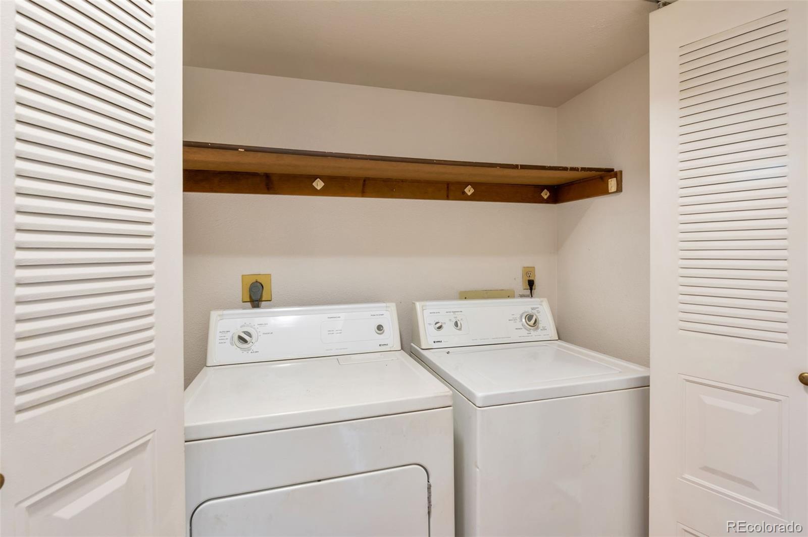 MLS Image #12 for 3330 s ammons street,lakewood, Colorado