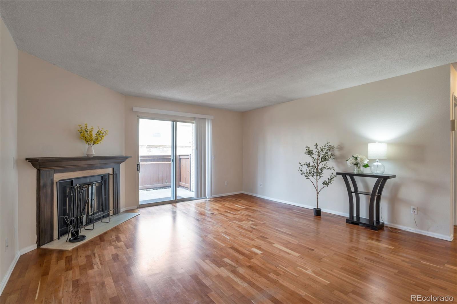 MLS Image #3 for 3330 s ammons street,lakewood, Colorado