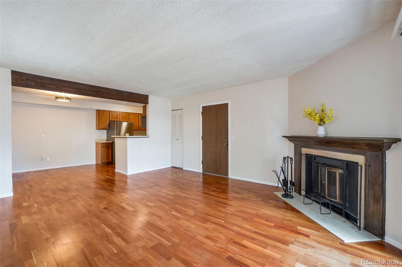 MLS Image #4 for 3330 s ammons street,lakewood, Colorado