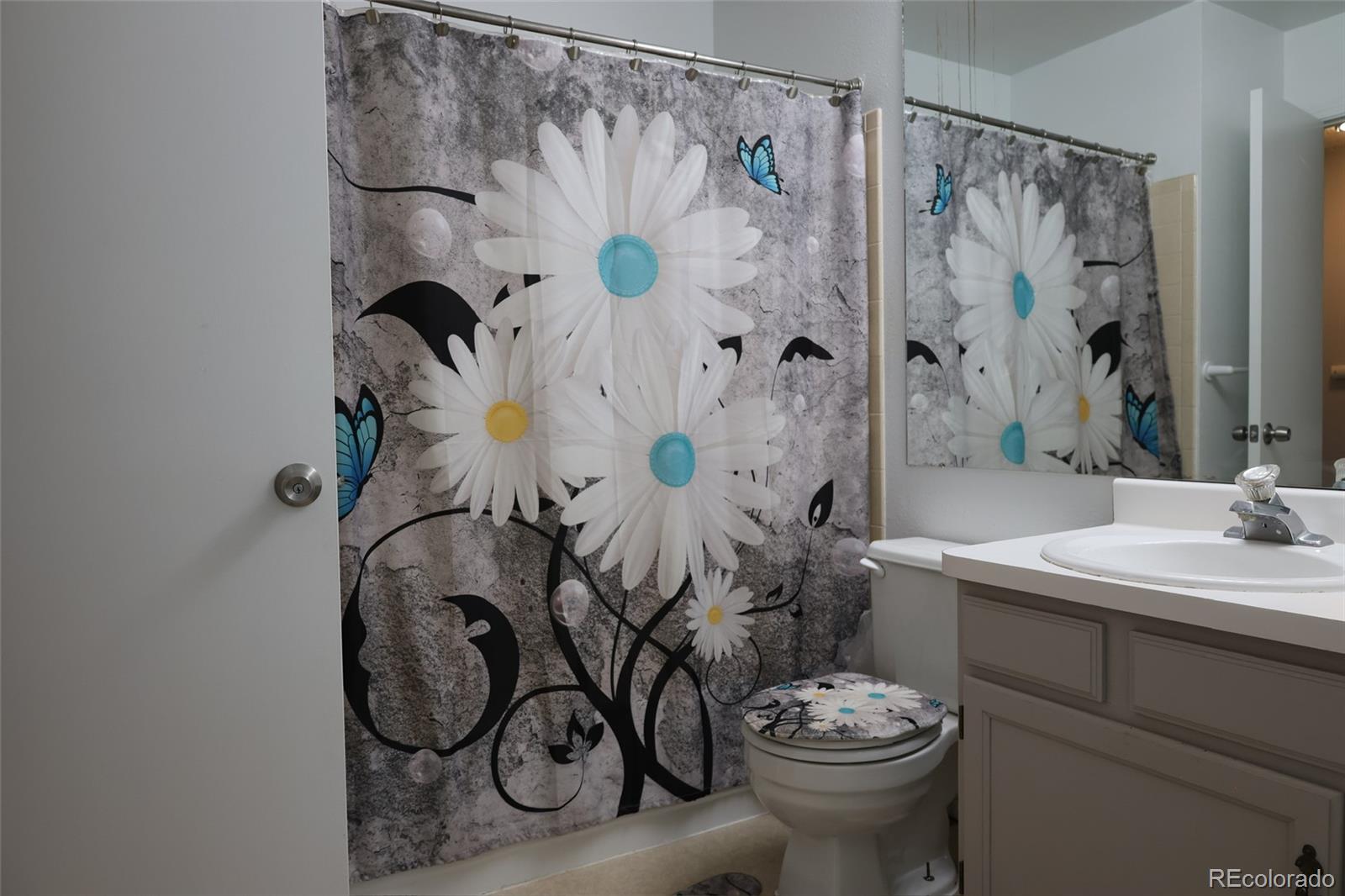 MLS Image #18 for 10879 w dartmouth avenue,denver, Colorado