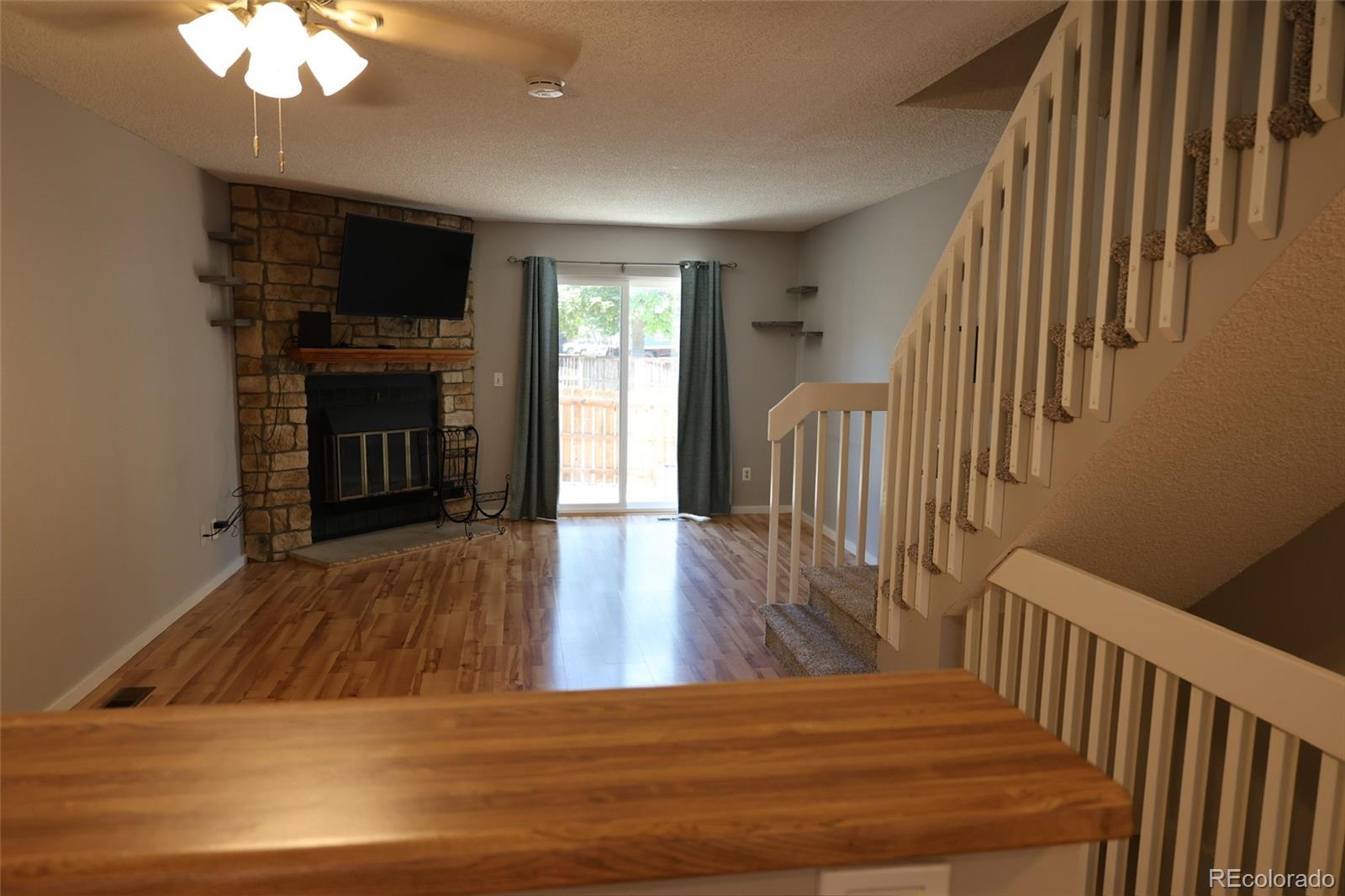 MLS Image #4 for 10879 w dartmouth avenue,denver, Colorado