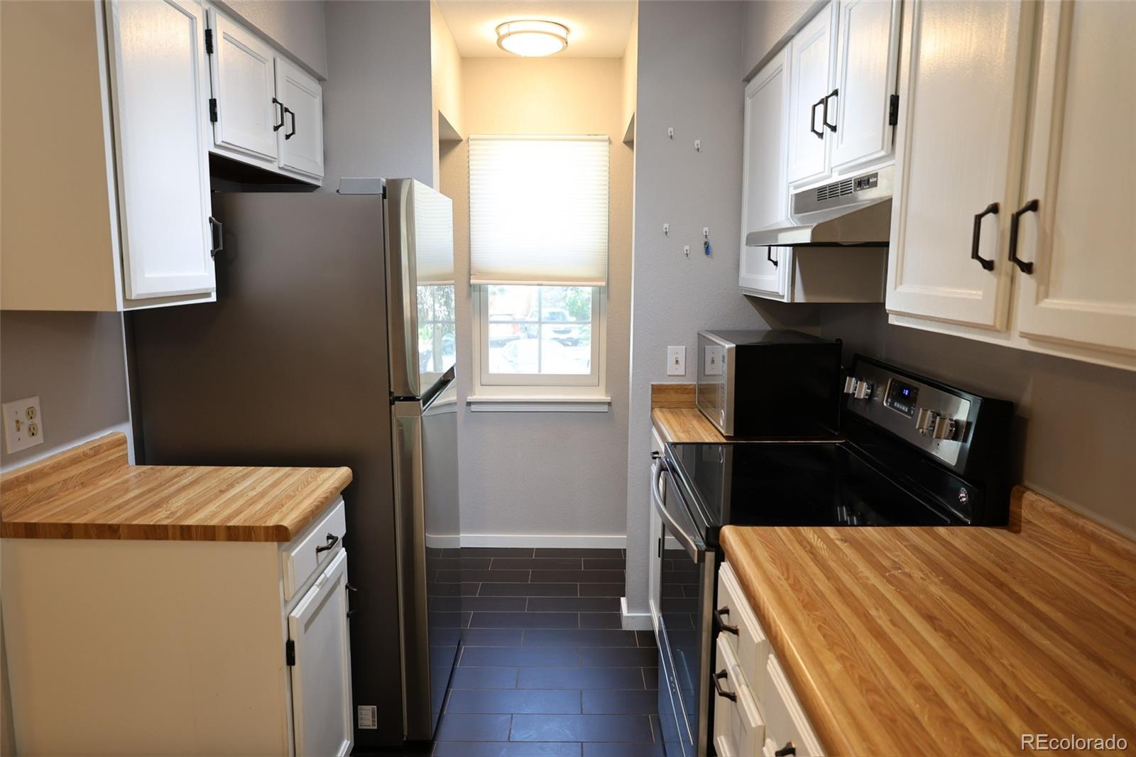 MLS Image #7 for 10879 w dartmouth avenue,denver, Colorado