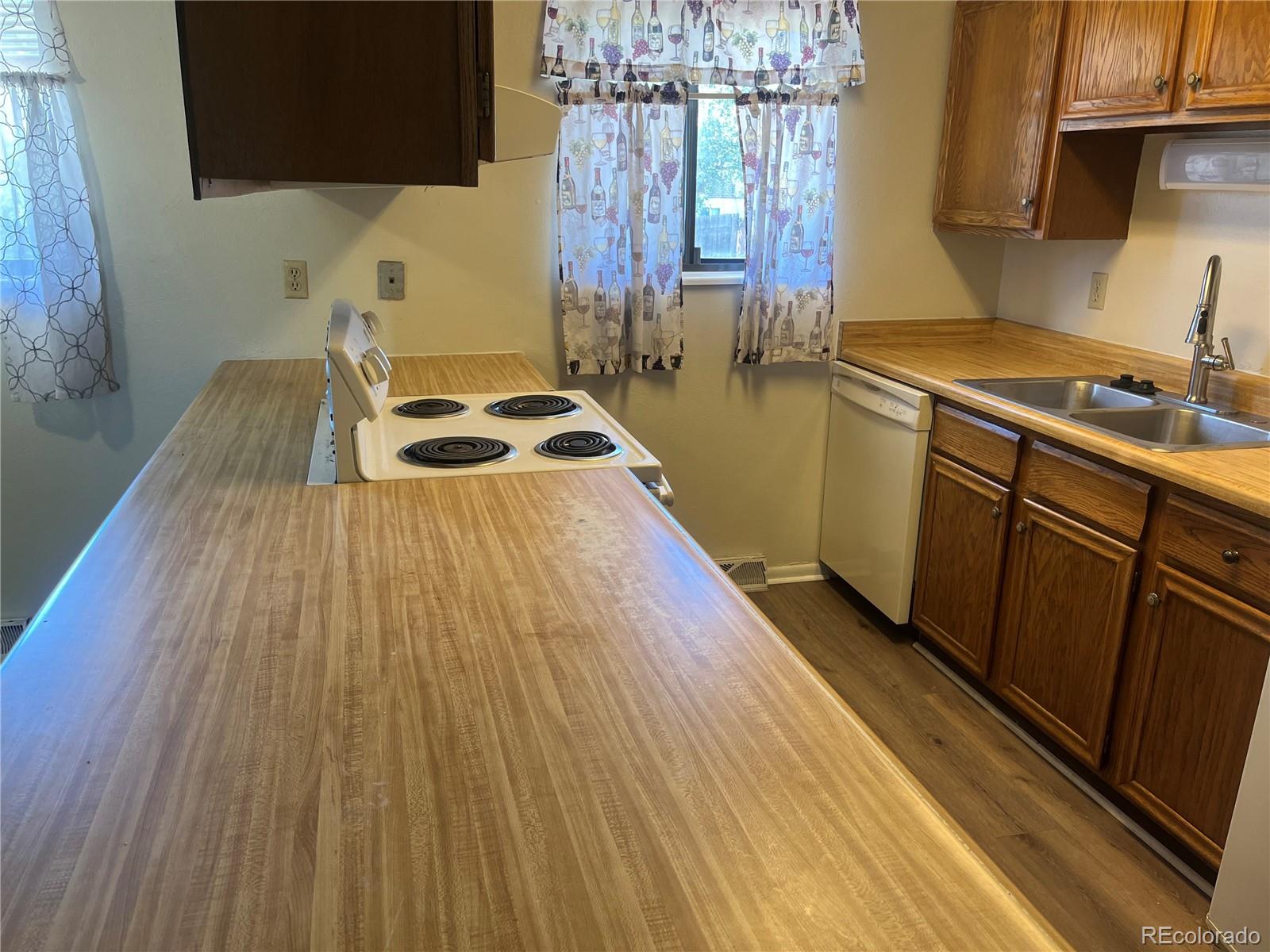 MLS Image #5 for 17692 e eastman place,aurora, Colorado