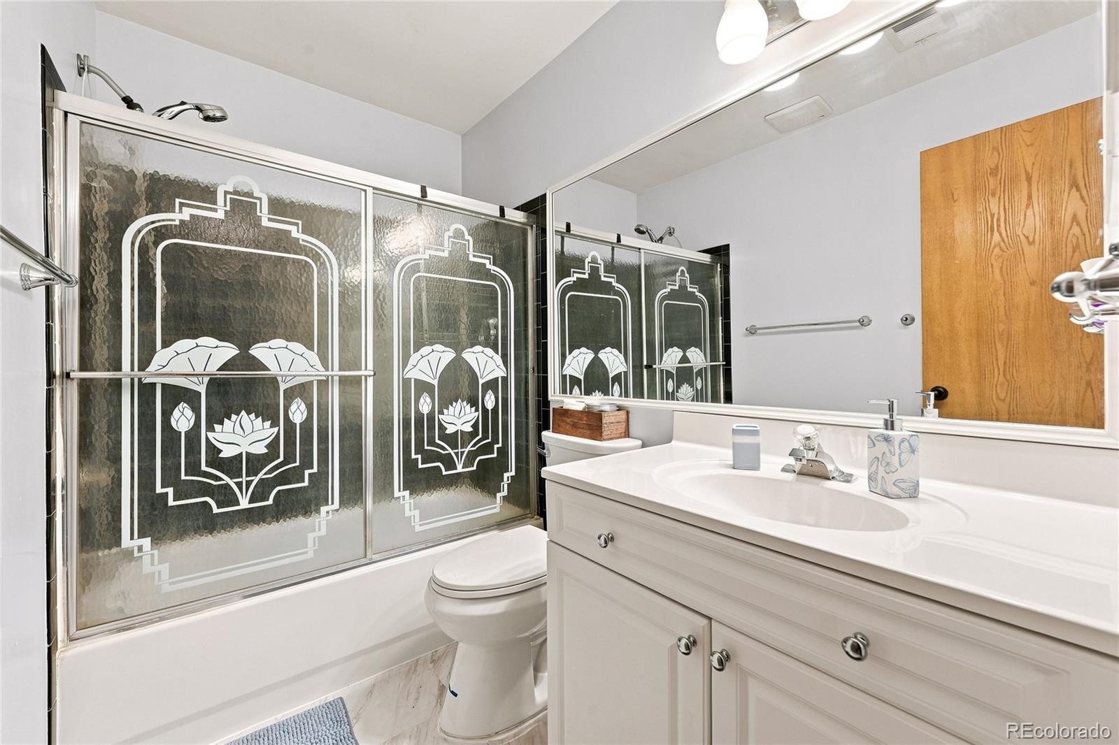 MLS Image #10 for 8775 w cornell avenue,lakewood, Colorado