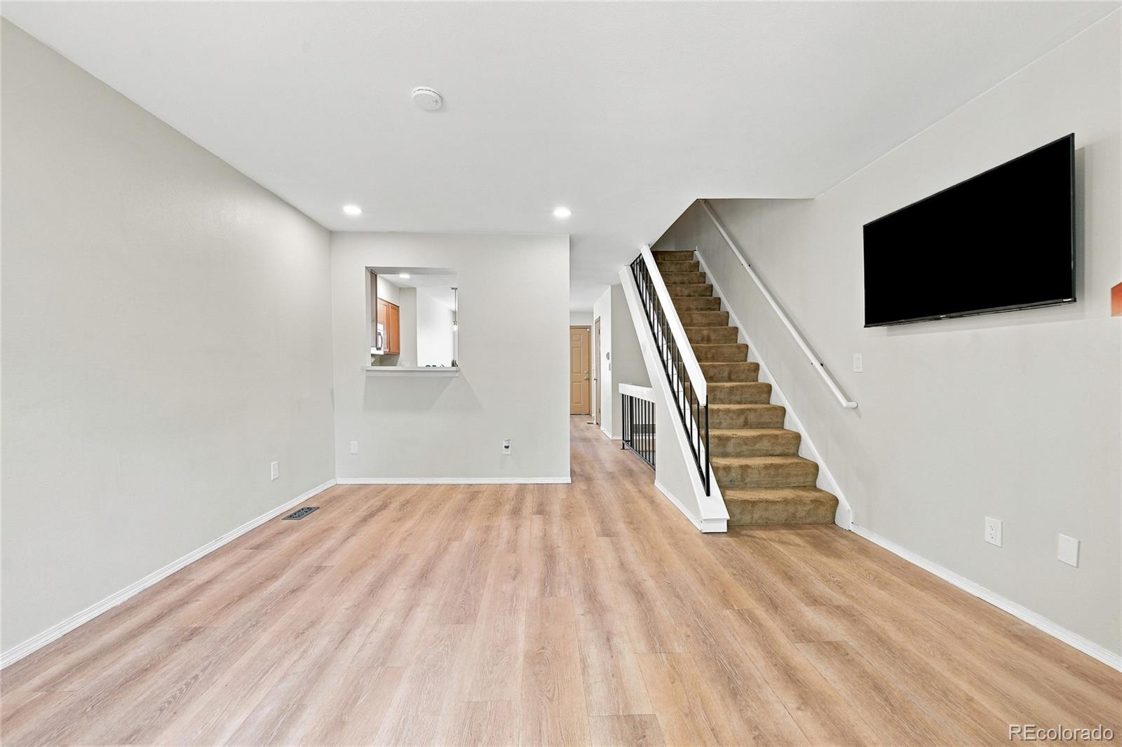 MLS Image #4 for 8775 w cornell avenue,lakewood, Colorado