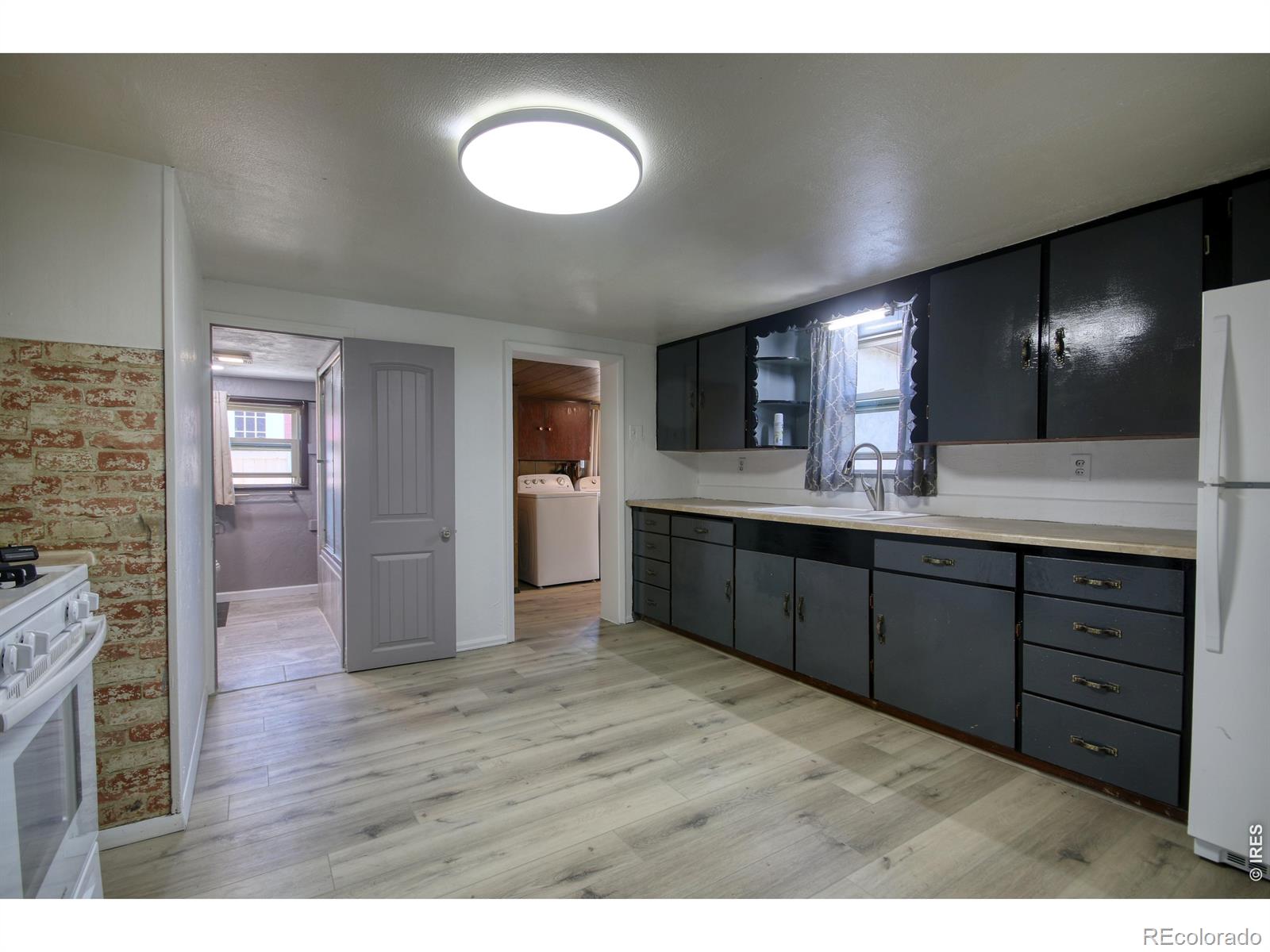 MLS Image #8 for 121  deuel street,fort morgan, Colorado