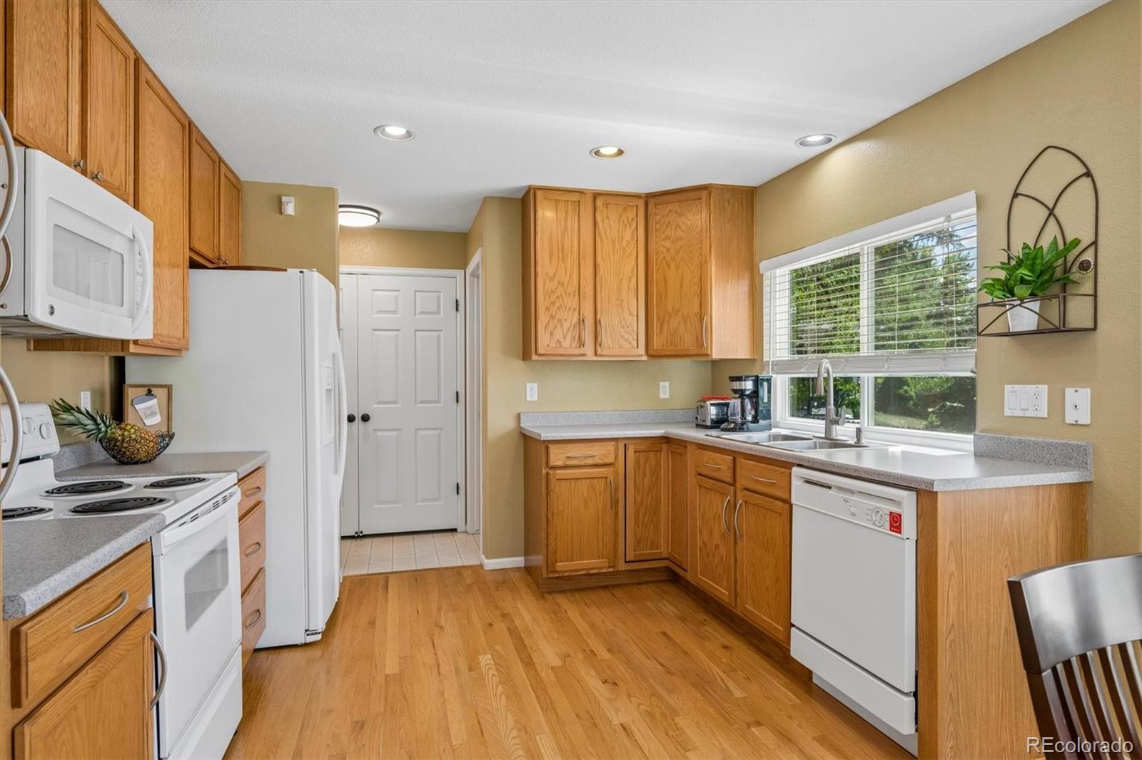 MLS Image #10 for 2805 s walden way,aurora, Colorado