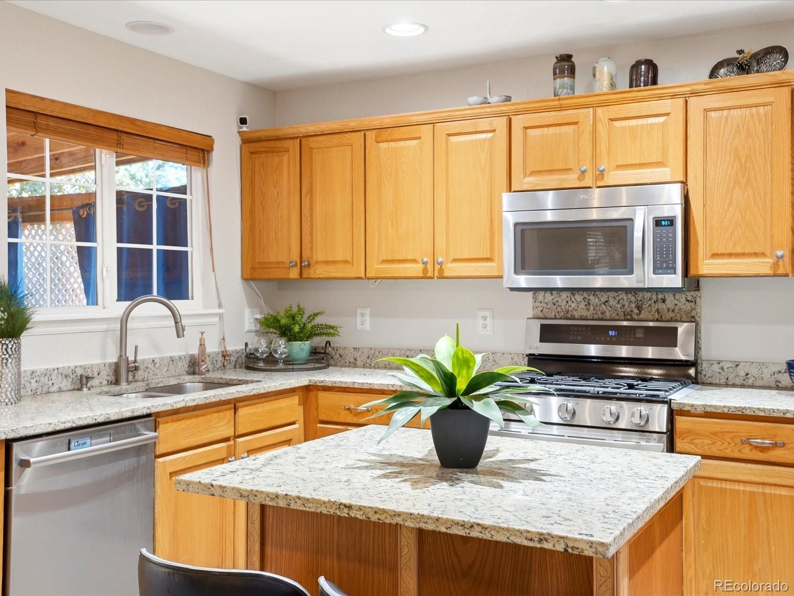 MLS Image #8 for 434  stetson court,brighton, Colorado