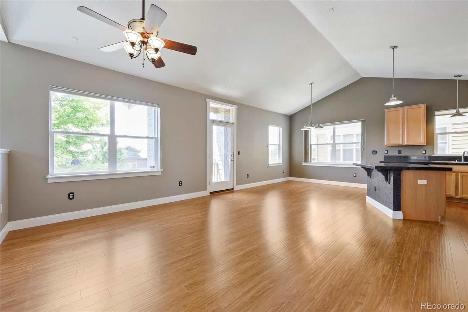 MLS Image #3 for 10343 e 26th avenue,denver, Colorado
