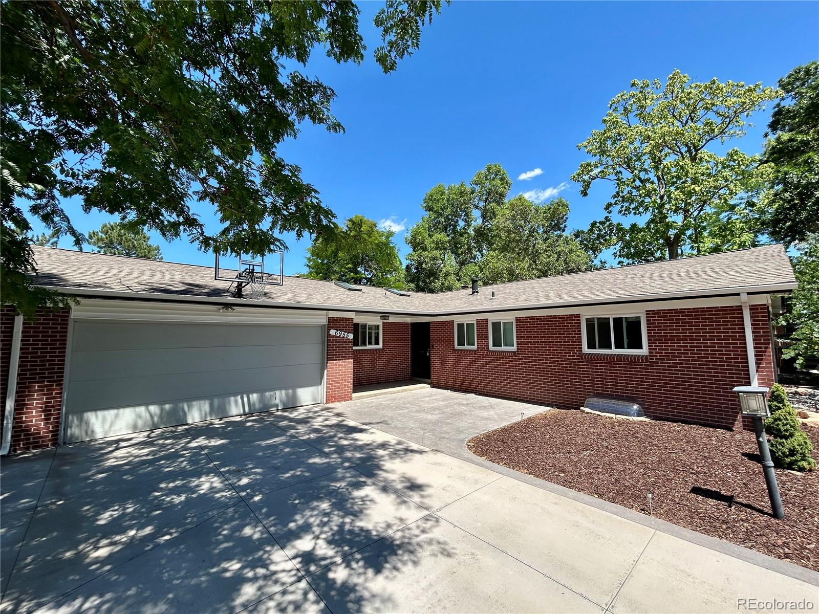 MLS Image #2 for 6955 s cook way,centennial, Colorado