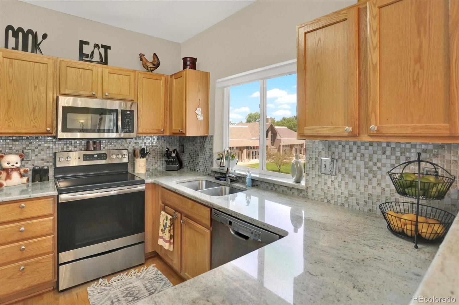 MLS Image #10 for 2895 w riverwalk circle 215,littleton, Colorado
