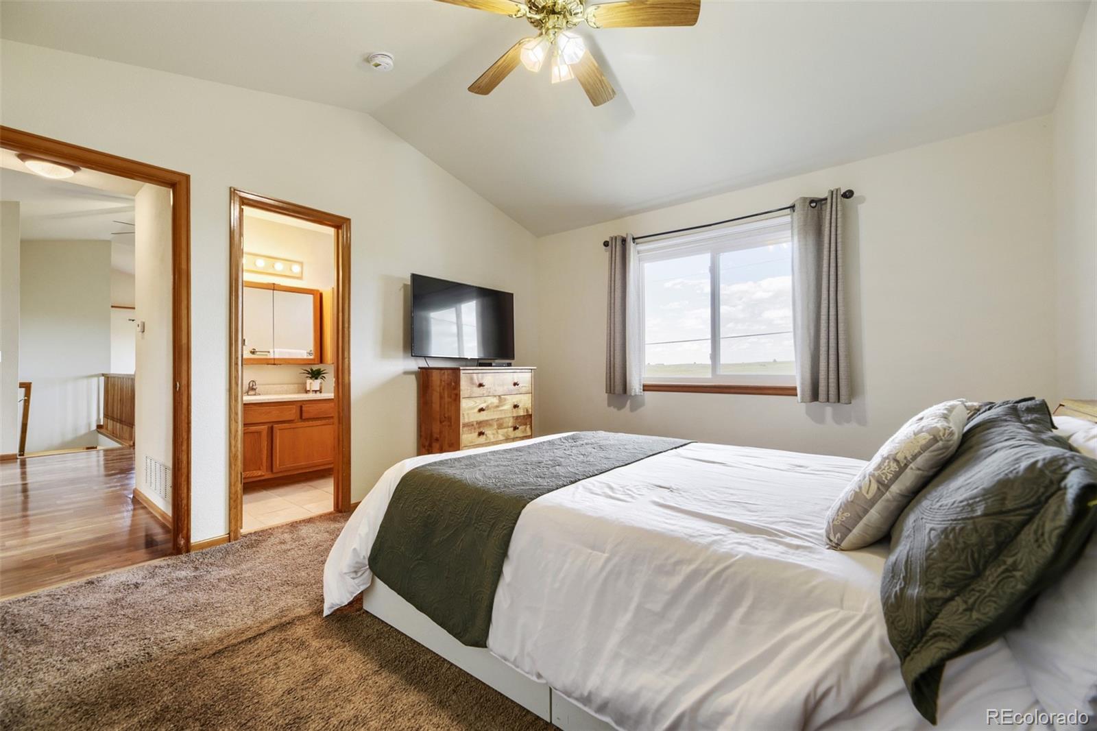 MLS Image #11 for 34114  prairie loop,elizabeth, Colorado