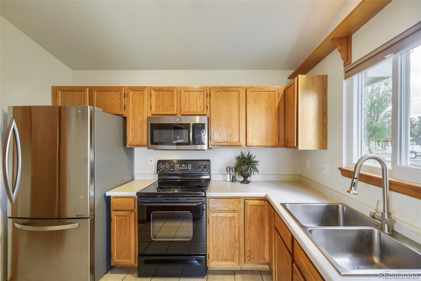 MLS Image #7 for 34114  prairie loop,elizabeth, Colorado