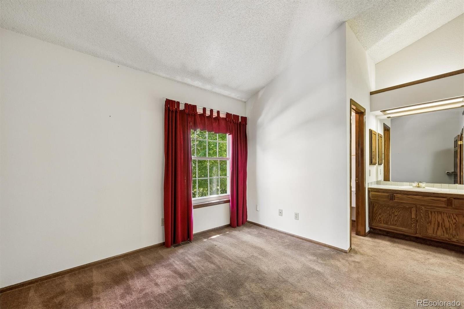 MLS Image #14 for 1581 e nichols circle,centennial, Colorado