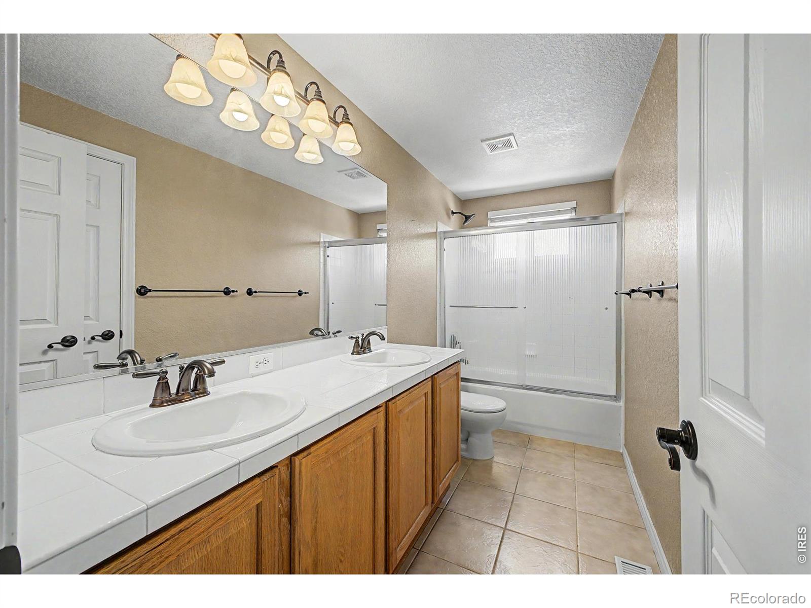 MLS Image #23 for 2198 e 149th avenue,thornton, Colorado