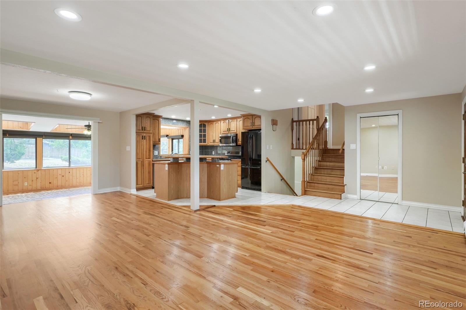 MLS Image #11 for 1260 e easter avenue,centennial, Colorado