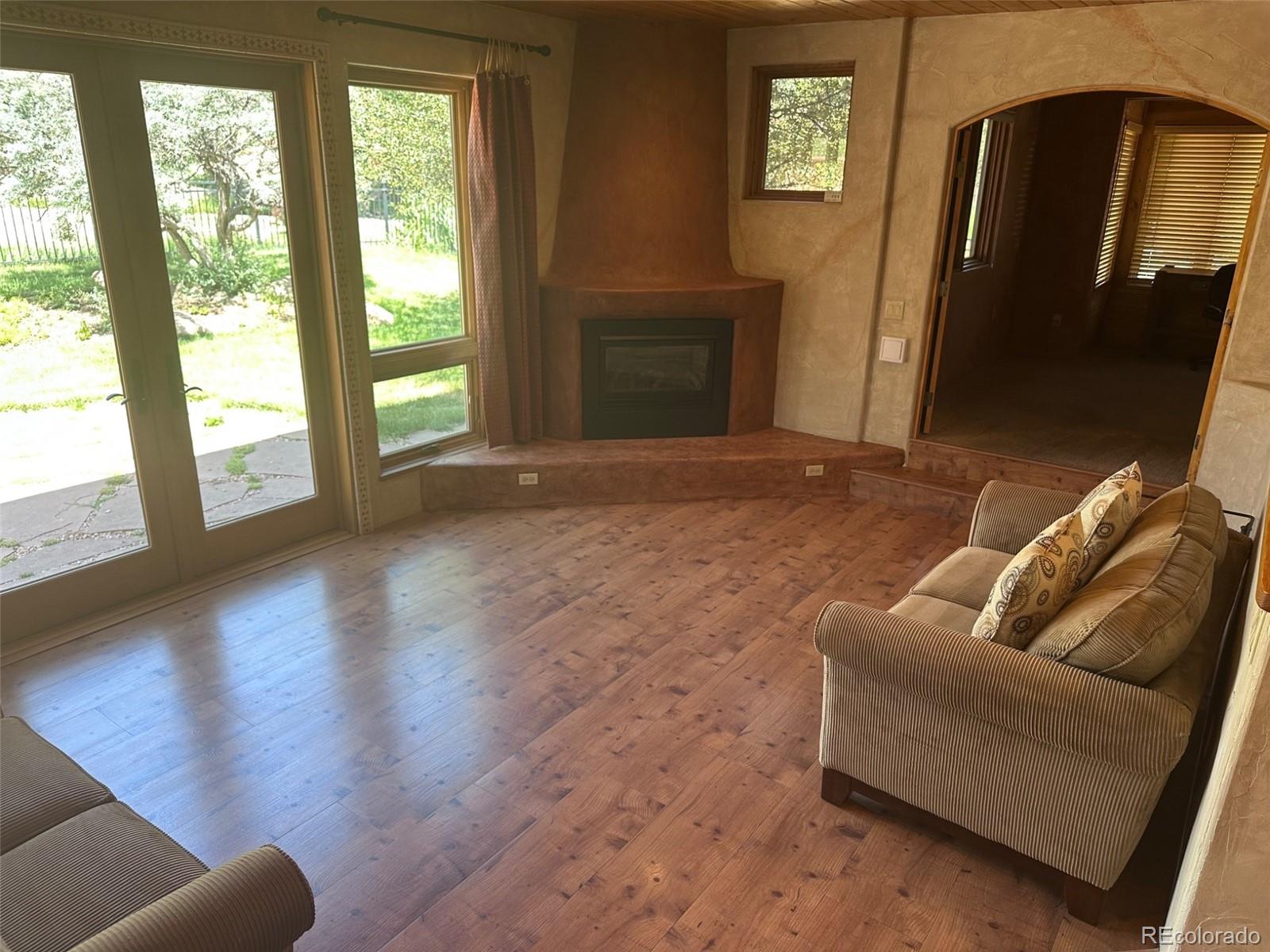 MLS Image #3 for 945  oxford lane,colorado springs, Colorado