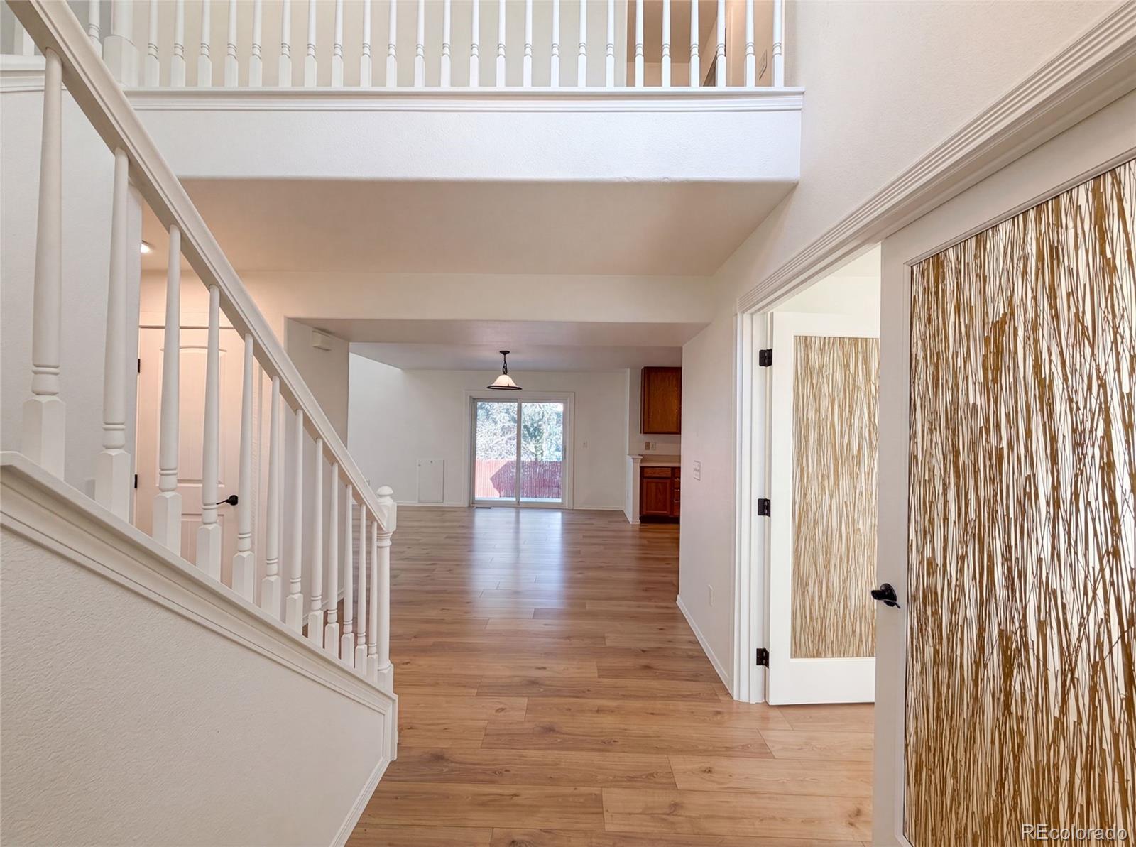 MLS Image #6 for 10562  falcon street,longmont, Colorado