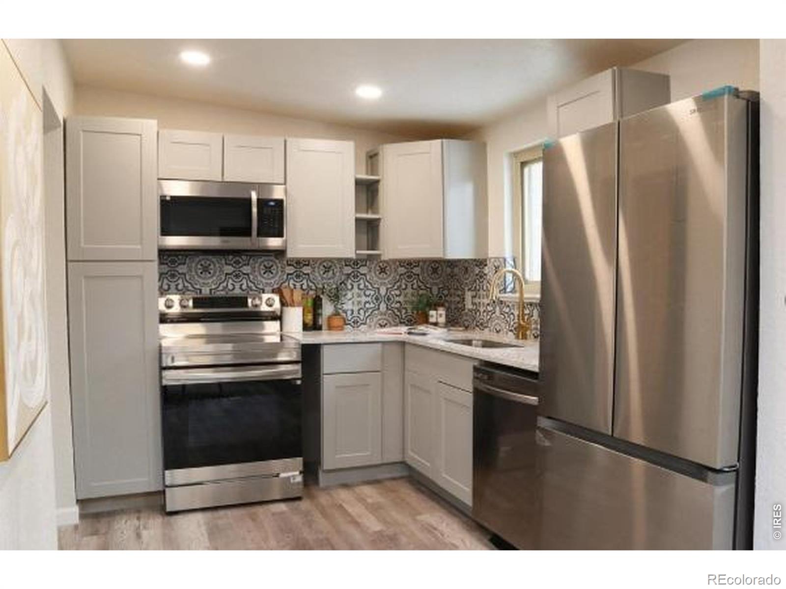 MLS Image #3 for 635 w prospect road,fort collins, Colorado