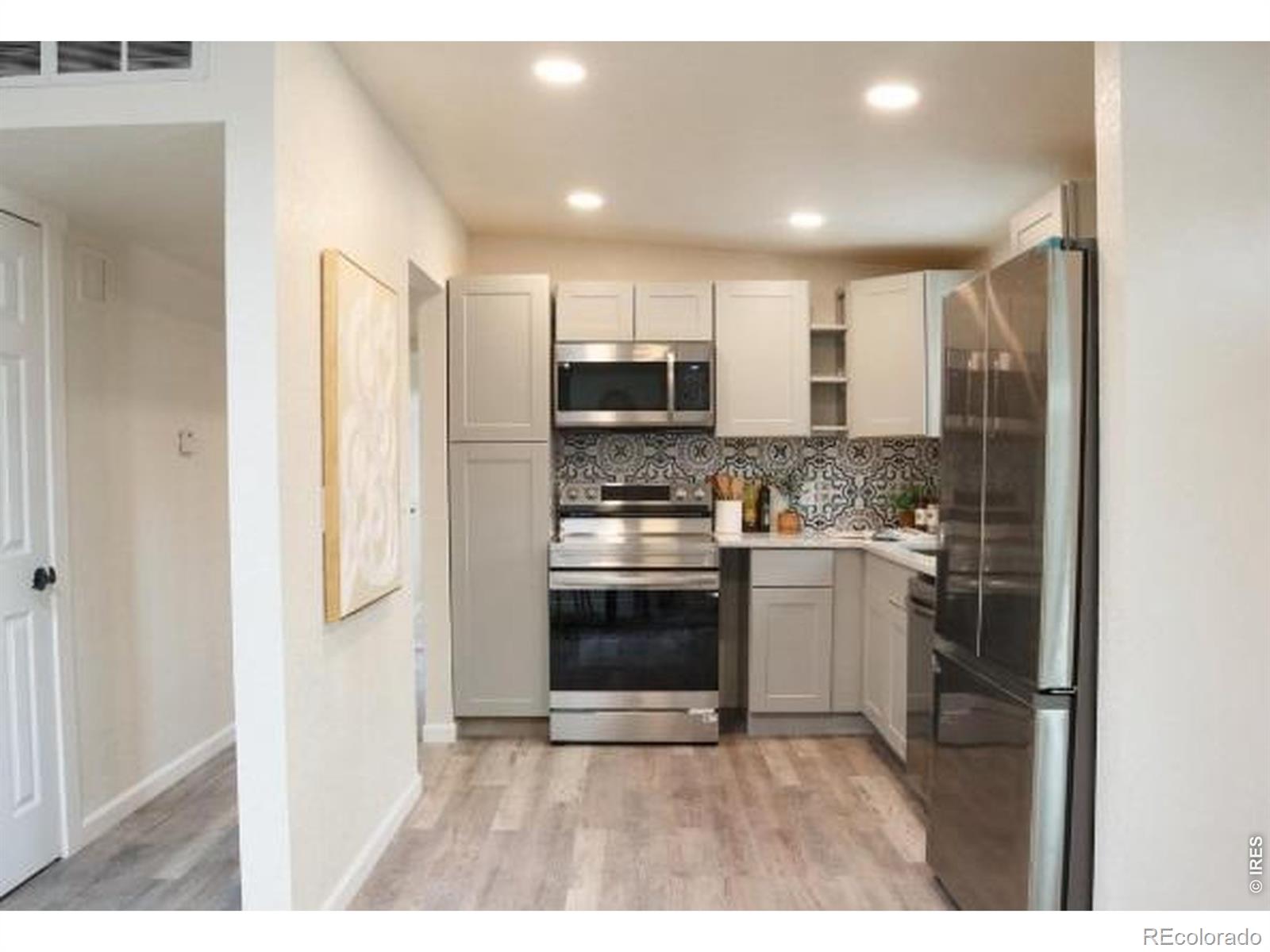MLS Image #5 for 635 w prospect road,fort collins, Colorado